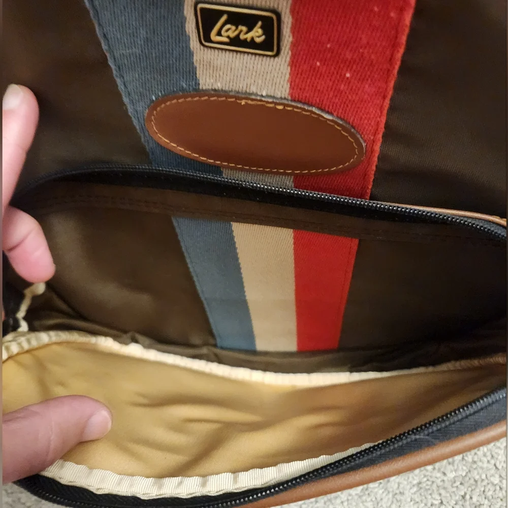 NEW Vintage Lark Expandable Canvas‎ Leather Overnight Weekender Carry-On Luggage